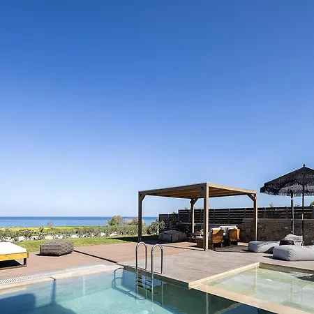 Villa Aya - Coastal Villa, Minimalist Elegance By Etouri *